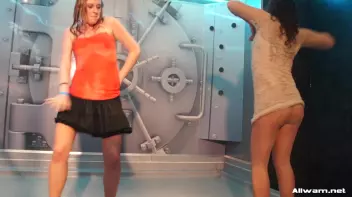 Moving To The Wetlook Groove Screencap 77 on sinx.preview.netperv.com