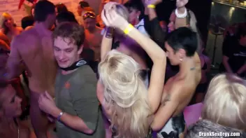 Holiday Hotties Part 6 - Cam 3 Screencap 72 on sinx.preview.netperv.com