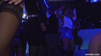 Spring Break Blow-Out Part 6 - Cam 2 Screencap 87 on sinx.preview.netperv.com