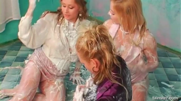 Out Of Control Lotion War Screencap 95 on sinx.preview.netperv.com