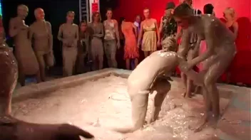 Mudpit of Love Screencap 21 on sinx.preview.netperv.com