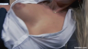 Pissing Before Poking That Pussy! Screencap 41 on sinx.preview.netperv.com