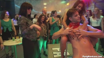 Party Hardcore Gone Crazy Vol. 31 Part 1 - Cam 3 Screencap 107 on sinx.preview.netperv.com