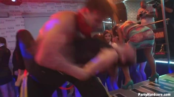 Party Hardcore Gone Crazy Vol. 31 Part 1 - Cam 3 Screencap 76 on sinx.preview.netperv.com