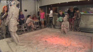 Muddy Wrestling: Raging Regina vs.The Cinnamon Buns Screencap 33 on sinx.preview.netperv.com