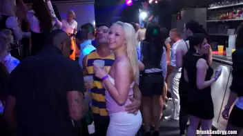 International Summer Lovin' Part 1 - Hardcore Cam Screencap 11 on sinx.preview.netperv.com