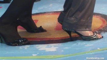 Bikini Beach Balls Part 3 - Cam 4 Screencap 35 on sinx.preview.netperv.com