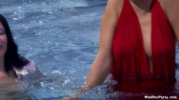 Pool Party Pussy Eaters Part 2 Screencap 54 on sinx.preview.netperv.com