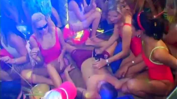 Bay Crotch Part 1 - Cam 2 Screencap 16 on sinx.preview.netperv.com