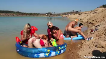 Proudly Public Wetlook Fucking Part 2 Screencap 30 on sinx.preview.netperv.com