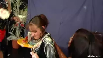 Food Mess Screencap 35 on sinx.preview.netperv.com