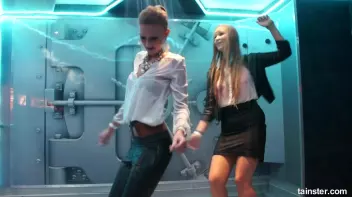 Wetness everywhere and happiness guaranteed Screencap 14 on sinx.preview.netperv.com