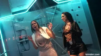 Wetness everywhere and happiness guaranteed Screencap 37 on sinx.preview.netperv.com