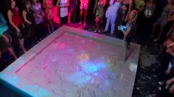 Hair-Pulling, Face-Planting Mud Rumble Screencap 5 on sinx.preview.netperv.com