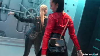 Showing Off In The Showers Screencap 68 on sinx.preview.netperv.com