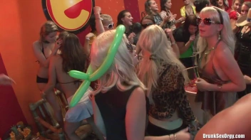 Bikini Beach Balls Part 3 - Cam 1 Screencap 66 on sinx.preview.netperv.com