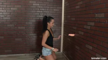 Daphne needs more experience with cum Screencap 6 on sinx.preview.netperv.com