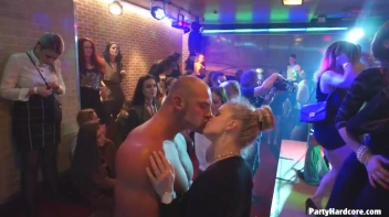 Party Hardcore Gone Crazy Vol. 34 Part 4 - Cam 1 Screencap 69 on sinx.preview.netperv.com