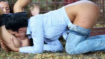 Caught Dildo Handed Screencap 68 on sinx.preview.netperv.com