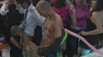 Gash Gamblers Part 2 Screencap 6 on sinx.preview.netperv.com