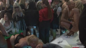 Gash Gamblers Part 2 Screencap 69 on sinx.preview.netperv.com