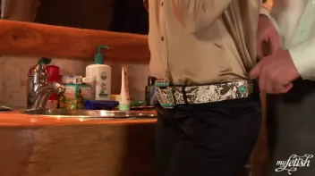 Creaming Her Pants Screencap 16 on sinx.preview.netperv.com