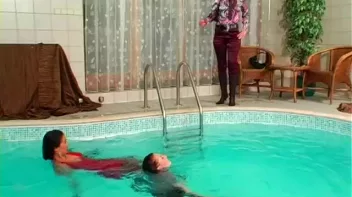 Staying Cool by the Pool Screencap 52 on sinx.preview.netperv.com