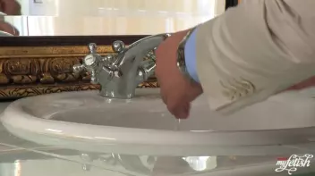 The Regina Monologues Screencap 11 on sinx.preview.netperv.com