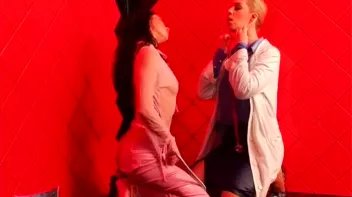 The Wet Tank Screencap 37 on sinx.preview.netperv.com