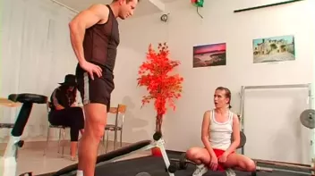 She Pees Haaaard for the Money.... Screencap 9 on sinx.preview.netperv.com