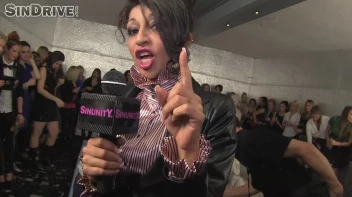 Muddy Wrestling: Jenna Lovely vs Lilith Virago & Gabriella vs. Sheila Screencap 62 on sinx.preview.netperv.com