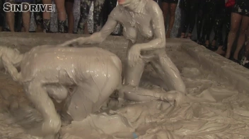 Muddy Wrestling: Jenna Lovely vs Lilith Virago & Gabriella vs. Sheila Screencap 140 on sinx.preview.netperv.com
