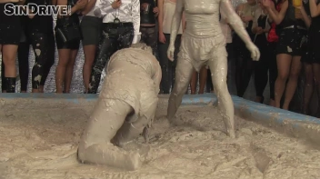 Muddy Wrestling: Jenna Lovely vs Lilith Virago & Gabriella vs. Sheila Screencap 30 on sinx.preview.netperv.com