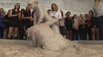 Muddy Wrestling: Jenna Lovely vs Lilith Virago & Gabriella vs. Sheila Screencap 35 on sinx.preview.netperv.com