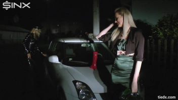 Sexy Officer Taken Hostage Screencap 13 on sinx.preview.netperv.com