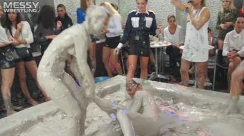 Messy Wrestling: Mud Bunnies Beast it Out In The Ring! Screencap 59 on sinx.preview.netperv.com