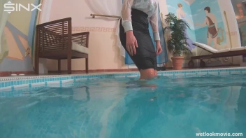 Glamour Girl's Poolside Dip Screencap 14 on sinx.preview.netperv.com