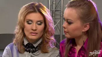Glam Babes Eat Pussy Screencap 1 on sinx.preview.netperv.com