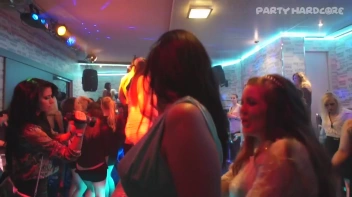 Party Hardcore Gone Crazy Vol. 14 Part 4 - Cam 2 Screencap 43 on sinx.preview.netperv.com
