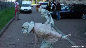 Real Estate Mess Disaster Screencap 64 on sinx.preview.netperv.com