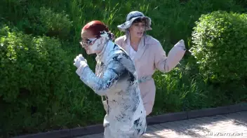 Real Estate Mess Disaster Screencap 68 on sinx.preview.netperv.com