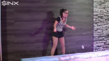 Mud Wrestling Doubles Competition Screencap 1 on sinx.preview.netperv.com