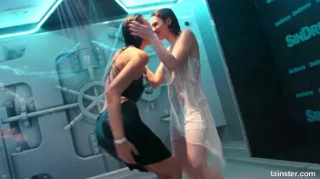 Shy girls get wet Screencap 58 on sinx.preview.netperv.com