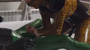 Latexgelüste 3 Screencap 10 on sinx.preview.netperv.com