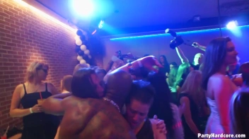 Party Hardcore Gone Crazy Vol. 37 Part 8 - Cam 2 Screencap 3 on sinx.preview.netperv.com