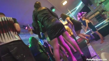 Party Hardcore Gone Crazy Vol. 32 Part 6 - Cam 2 Screencap 67 on sinx.preview.netperv.com