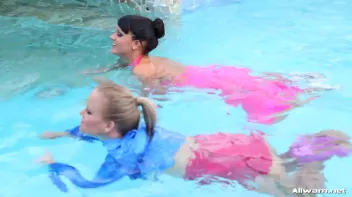 Wet Luxury Screencap 19 on sinx.preview.netperv.com