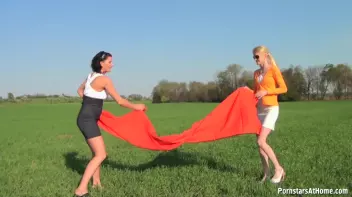 Field Of Piss Dreams Screencap 2 on sinx.preview.netperv.com