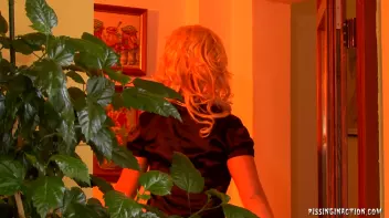 Lilith Needs A Piece Of That Action, Too! Screencap 3 on sinx.preview.netperv.com