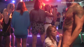 Party Hardcore Gone Crazy Vol. 15 Part 1 - Cam 2 Screencap 89 on sinx.preview.netperv.com